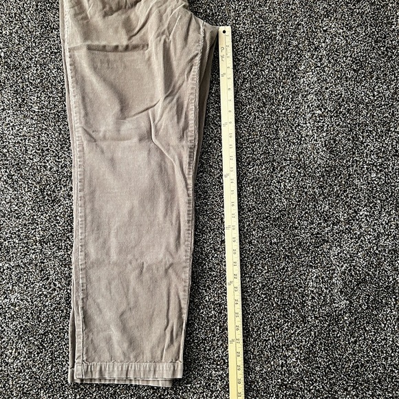 Dockers classic fit corduroys - Picture 6 of 7